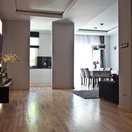 Aparthotel Przy Plazy 3*