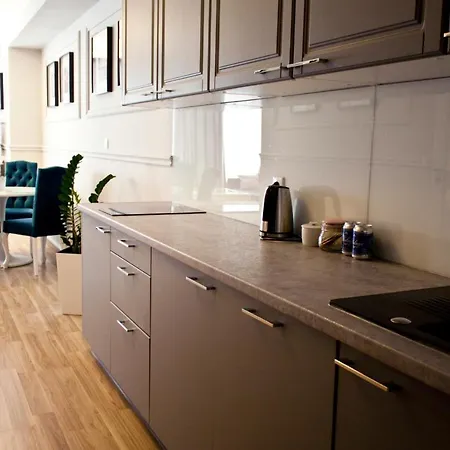 Przy Plazy アパートホテル ミエンジズドロイェ