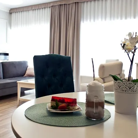 Przy Plazy 3* ミエンジズドロイェ